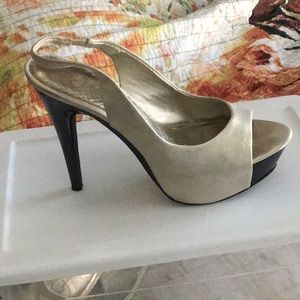 Jessica Simpson heels